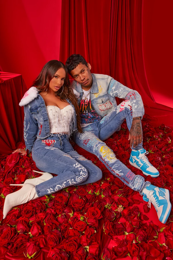 Coupon ๐งจ WOMENS JACKETS Best Seller ROSE DENIM JACKET-MED. WASH โค๏ธ 3 WOMENS JACKETS Best Seller ROSE DENIM JACKET-MED. WASH