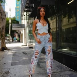 Outlet 𧨠WOMENS π JEANS Best Seller Estella Light Wash Distressed Jean π 9 WOMENS JEANS Best Seller Estella Light Wash Distressed Jean