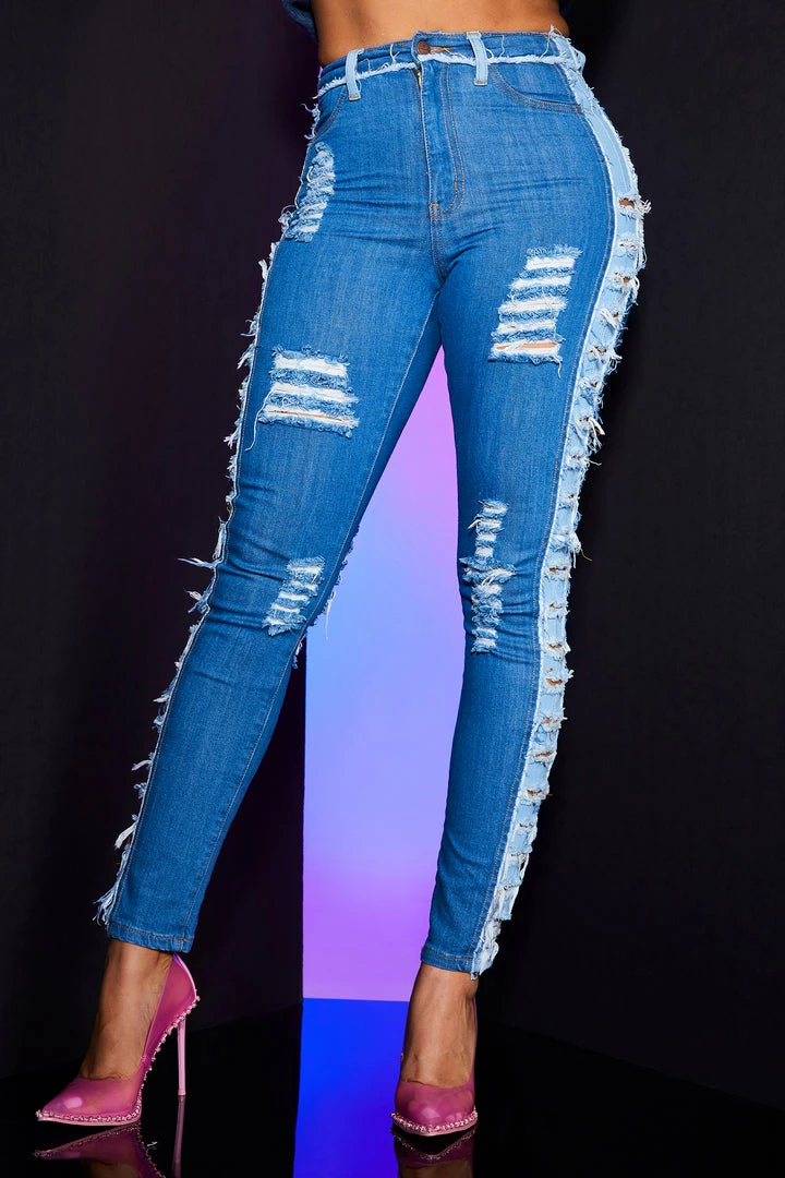 Wholesale ✔️ WOMENS 👖 JEANS HEAVY DISTRESSED SKINNY JEAN-MEDIUM WASH ✔️ 7 WOMENS JEANS HEAVY DISTRESSED SKINNY JEAN-MEDIUM WASH