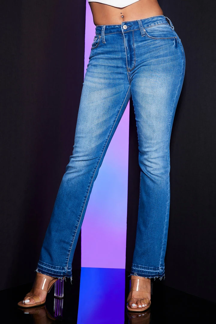 Hot Sale ⌛ WOMENS 👖 JEANS Best Seller RAW HEM FLARE JEAN-MEDIUM WASH 🎉 7 WOMENS JEANS Best Seller RAW HEM FLARE JEAN-MEDIUM WASH