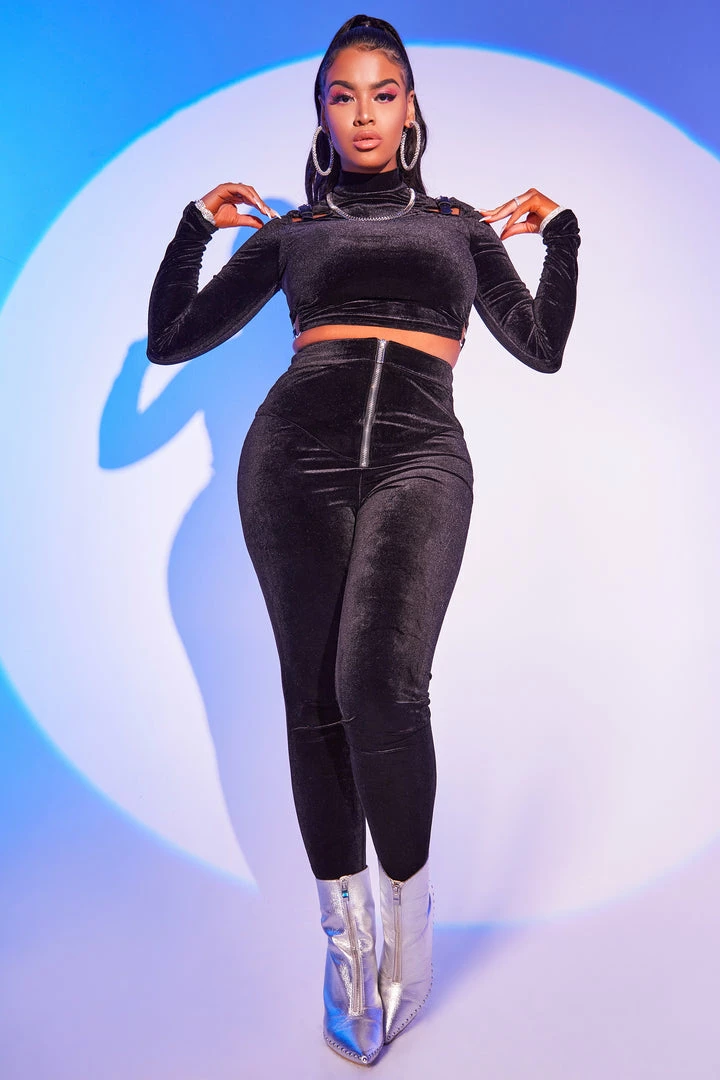 Buy ๐ WOMENS ๐ DRESSES RYLEE VELVET SET-BLACK Best Seller ๐ 2 WOMENS DRESSES RYLEE VELVET SET-BLACK Best Seller