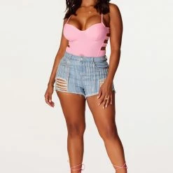 WOMENS SHORTS Dalilah Light Wash Denim Short