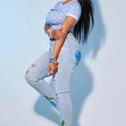 WOMENS TEES CALI GIRL TEE-BABY BLUE